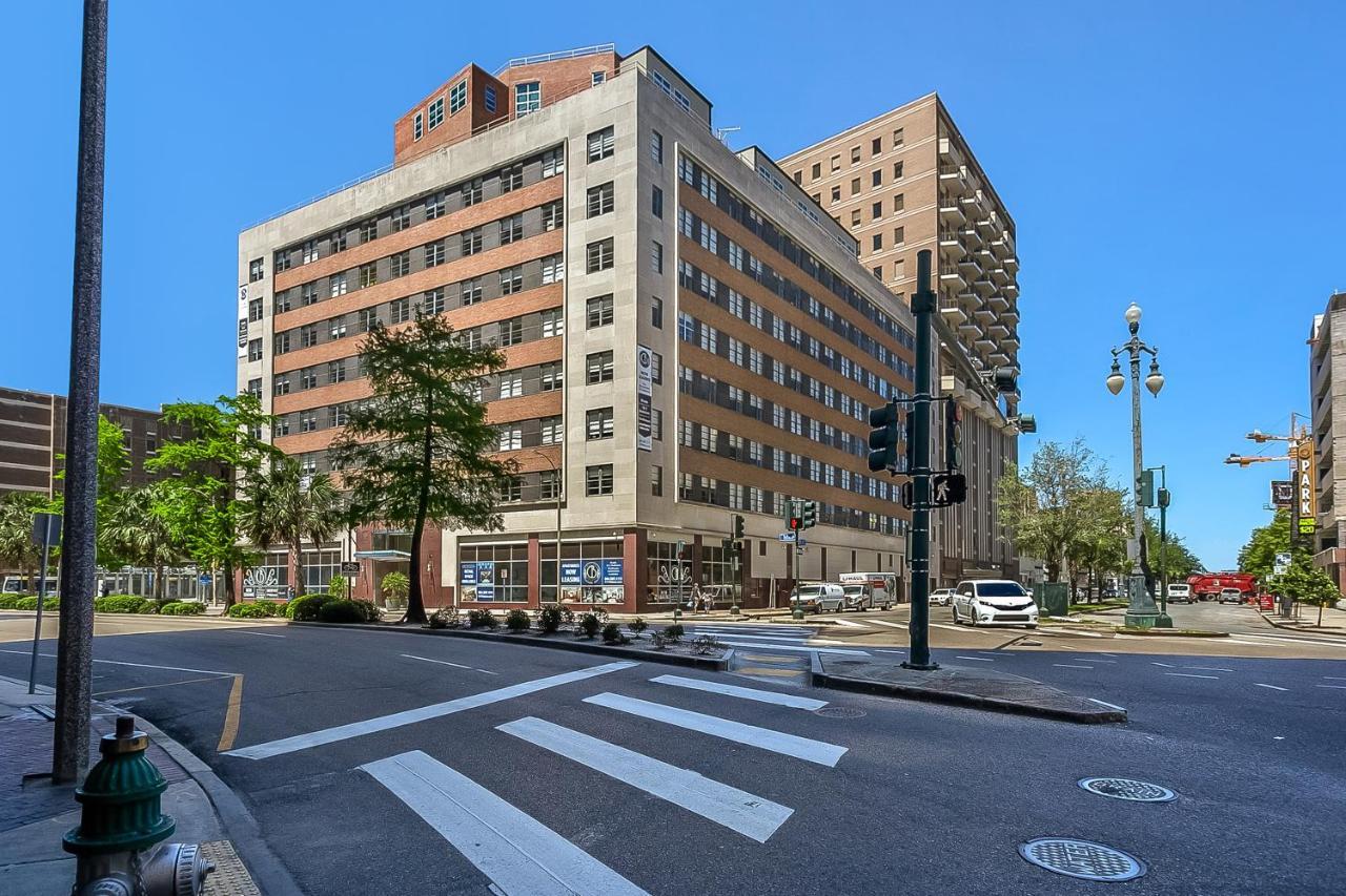 Original Condo Walking Distance To Must-See Attractions Of Nola New Orleans Exterior photo